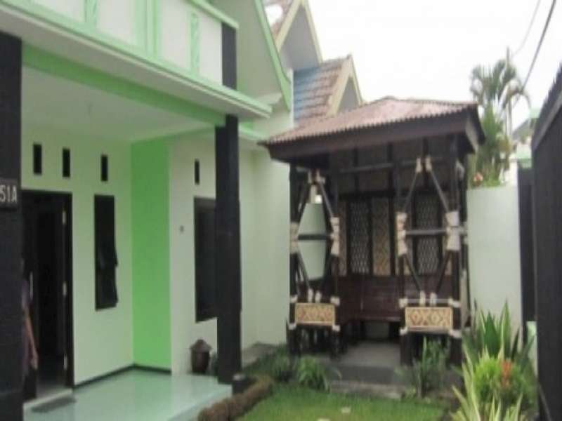 villa keluarga pondok daun