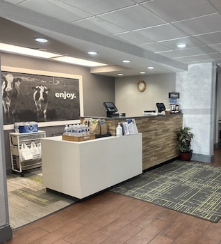 Hampton Inn Bridgeport/Clarksburg,Clarksburg>>Bridgeport,3 star