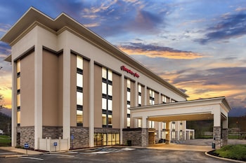 Hampton Inn Bridgeport/Clarksburg,Clarksburg>>Bridgeport,3 star