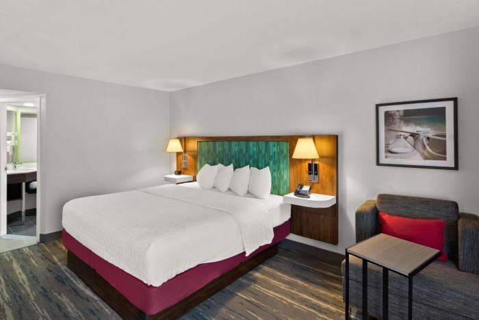 hampton inn bridgeport clarksburg