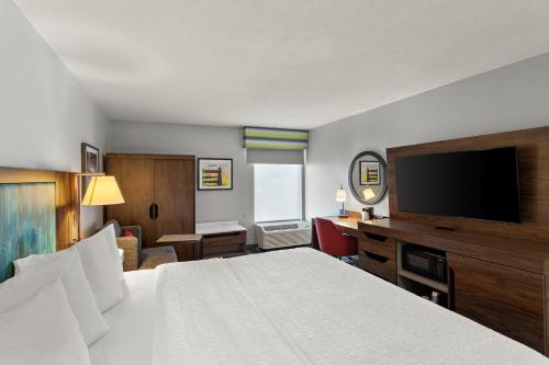 hampton inn bridgeport clarksburg