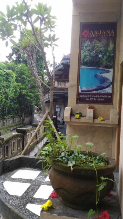 arjana bungalows 2