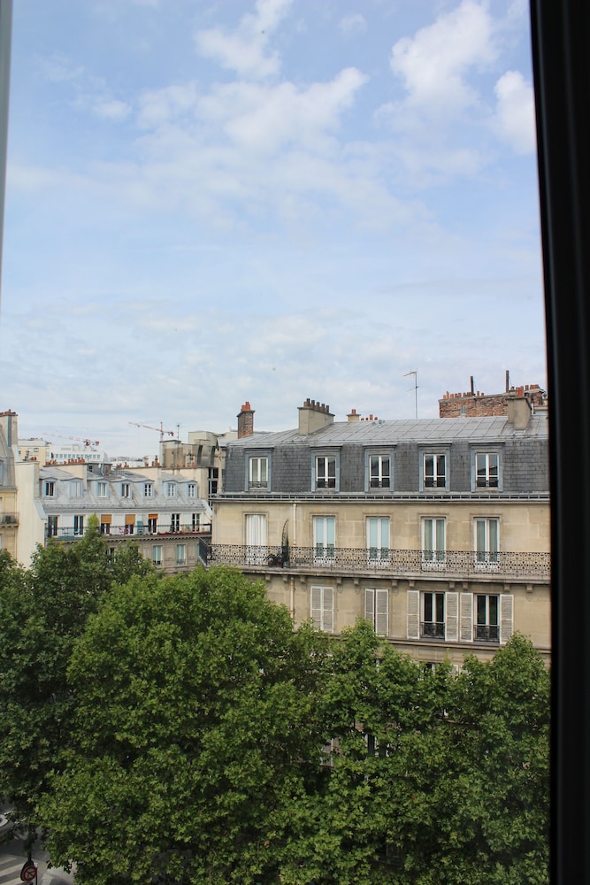 ibis styles paris gare de lyon bastille