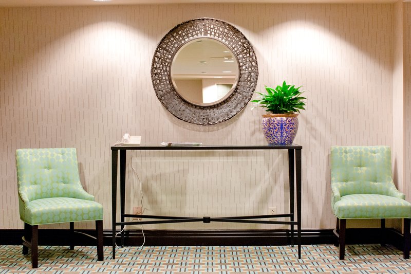 crowne plaza st louis airport an ihg hotel