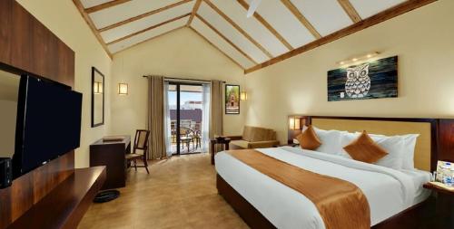 the fern sattva resort polo forest