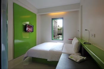 pop hotel kuta beach bali