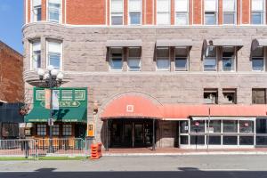 keating hotel