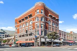 keating hotel