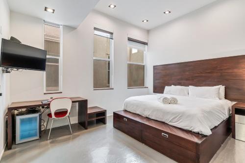 keating hotel