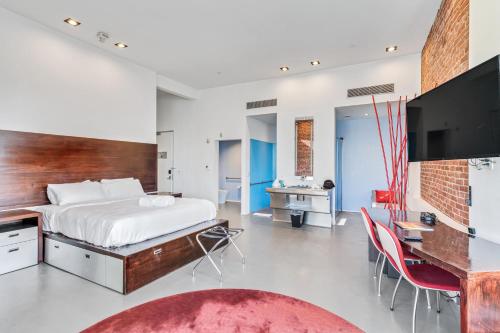keating hotel