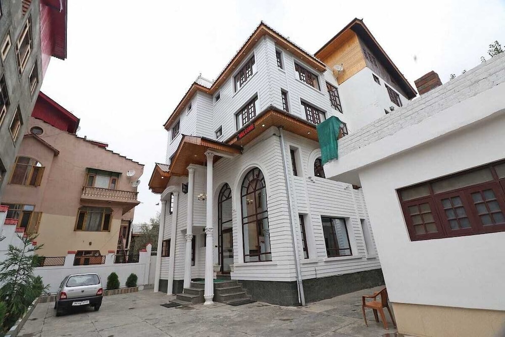 hotel shree mazda