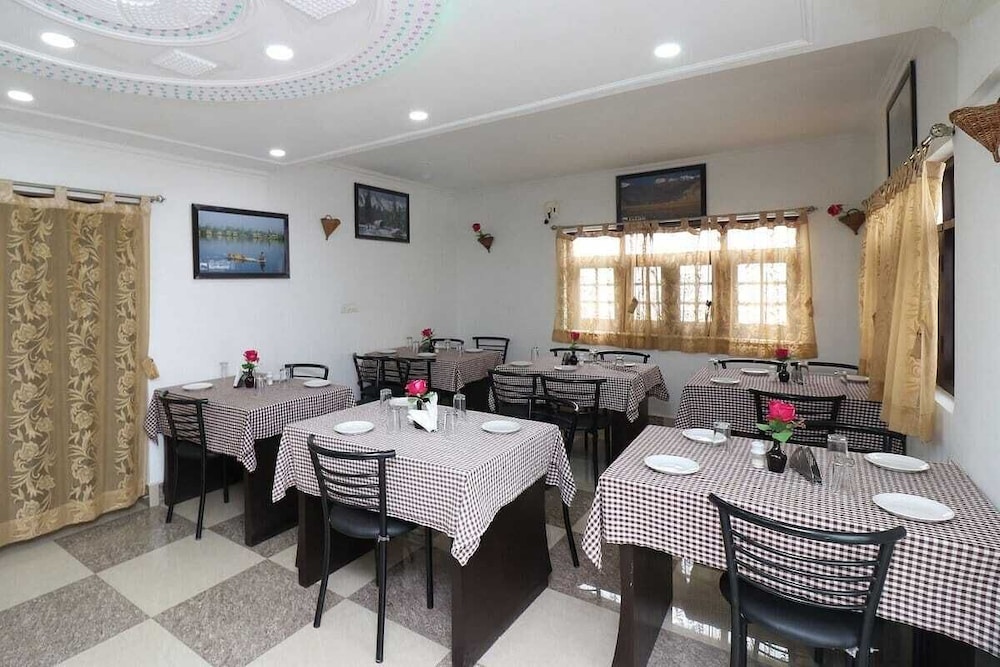 hotel shree mazda