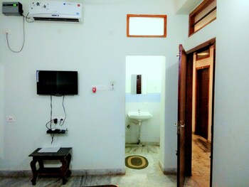 kalpataru guest house