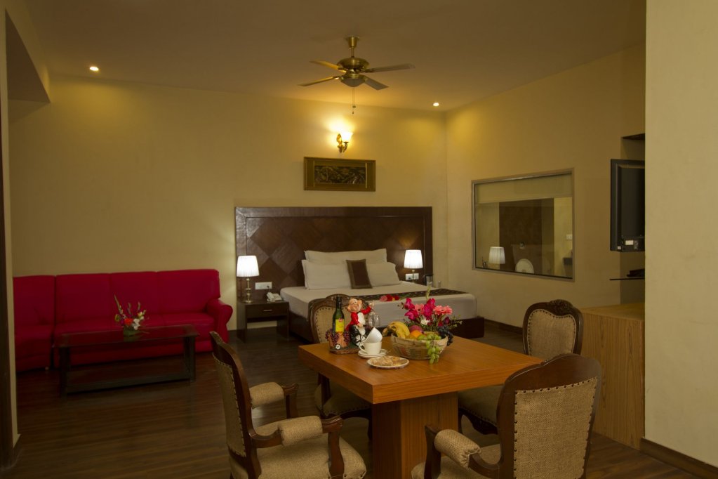 Kapalin Resort,Shuru Road,4 star