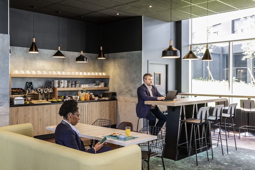 aparthotel adagio access palaiseau saclay