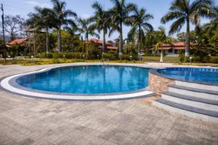 singanama farm resort