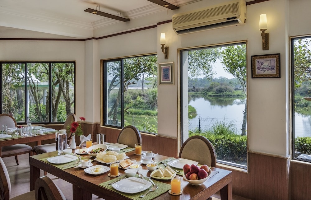 the riverwood forest retreat dooars