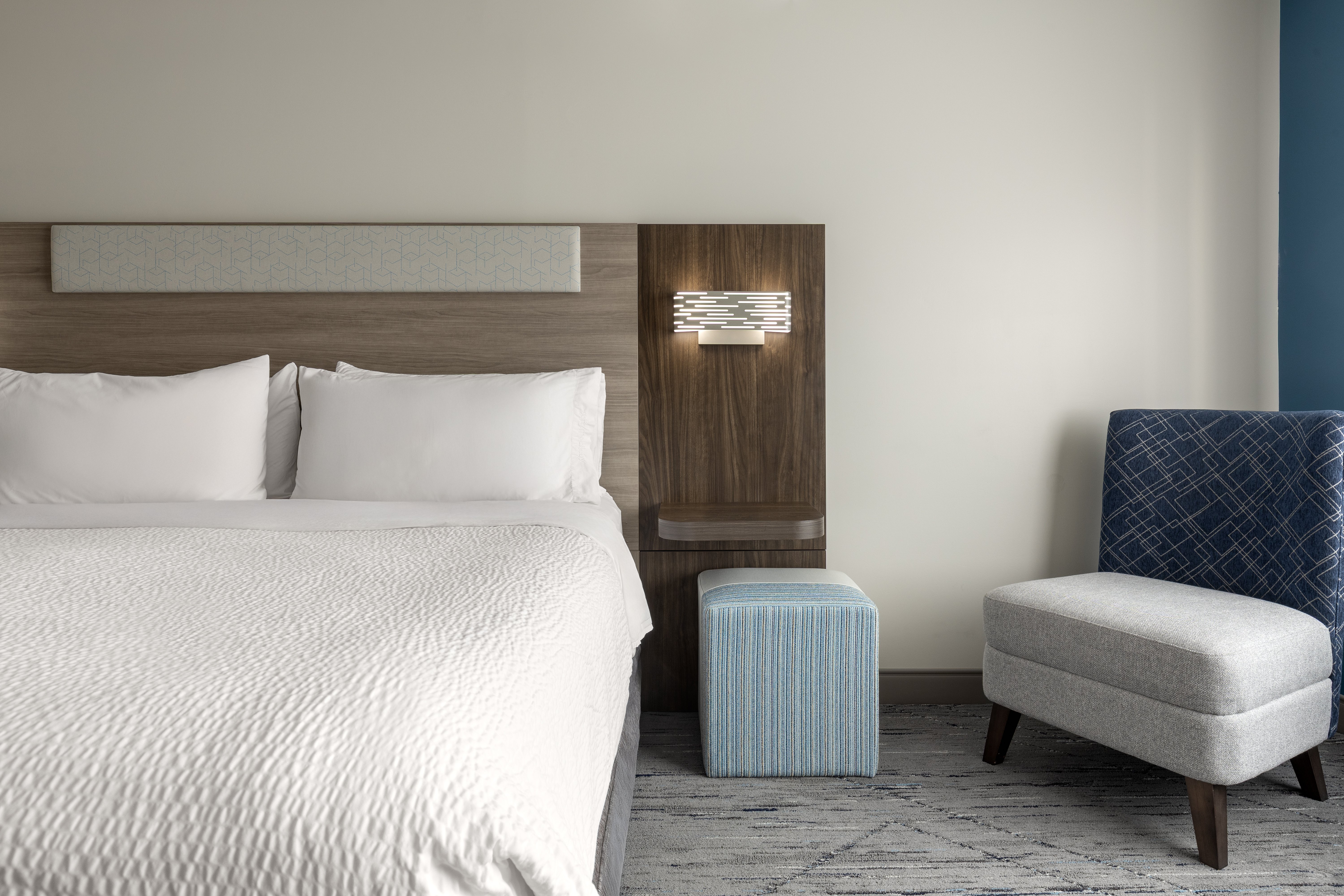 holiday inn express hotel and suites brockville by ihg