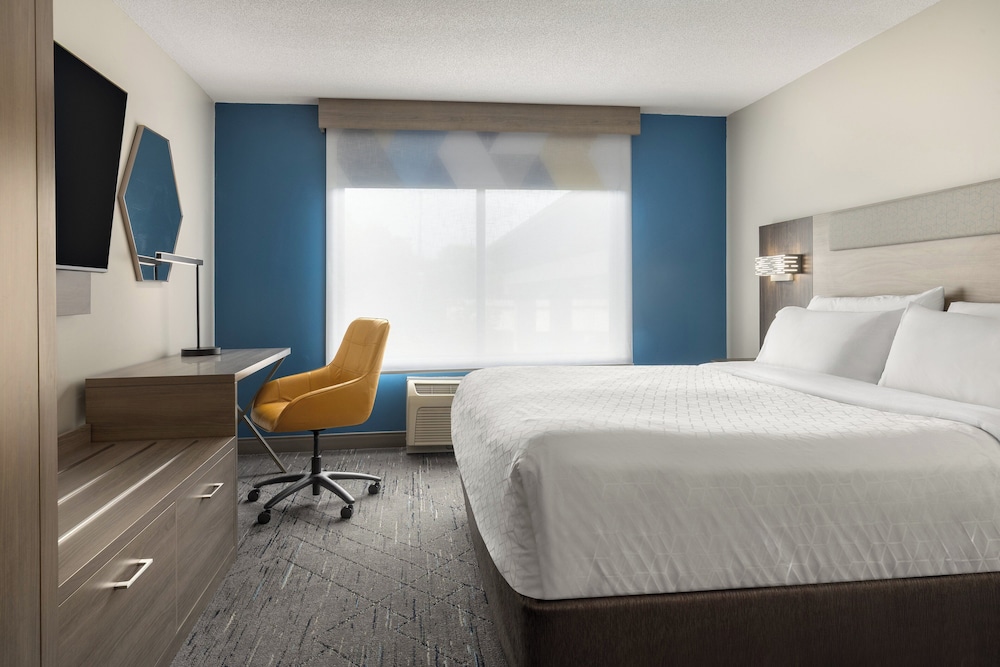 holiday inn express hotel and suites brockville by ihg