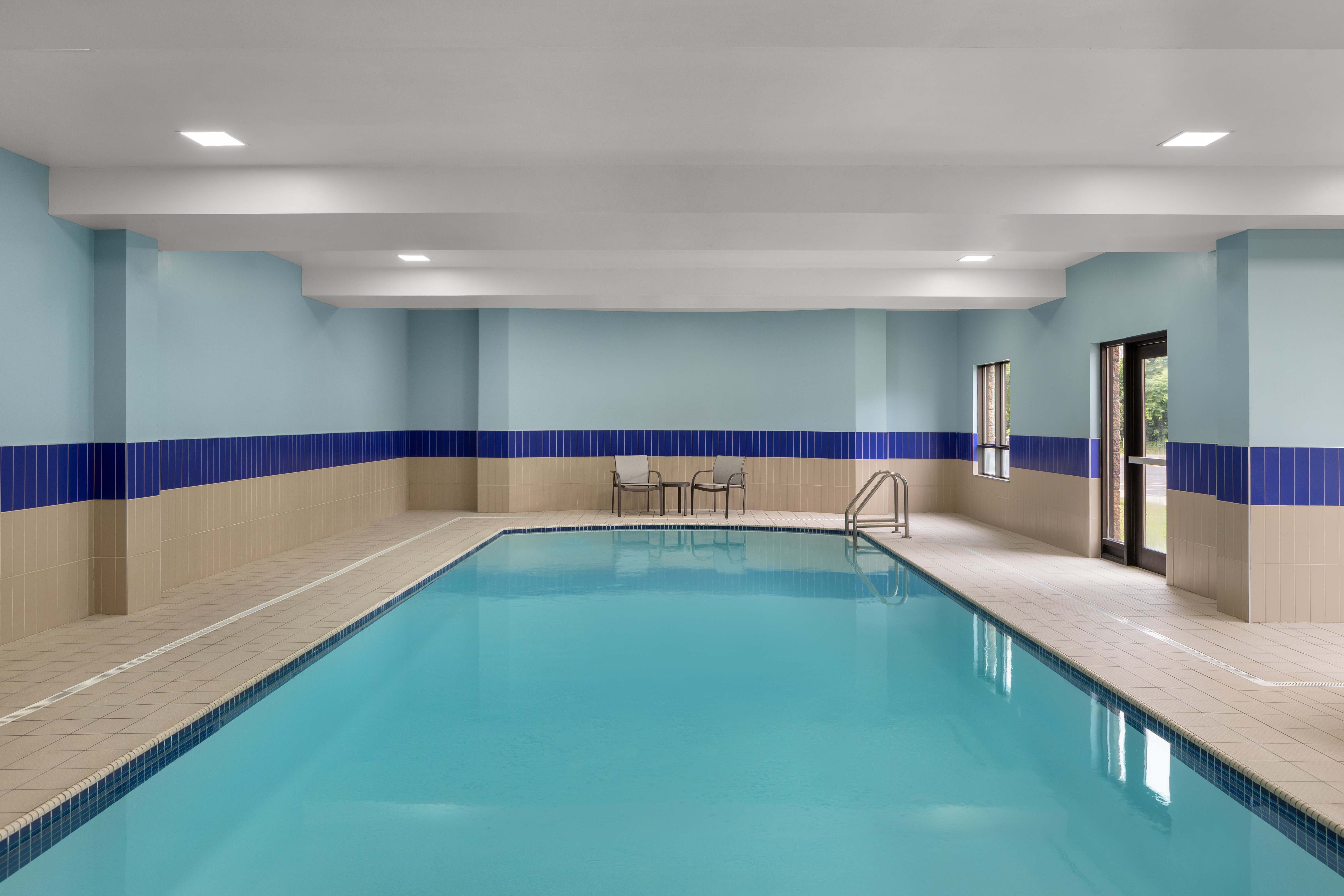 holiday inn express hotel and suites brockville by ihg