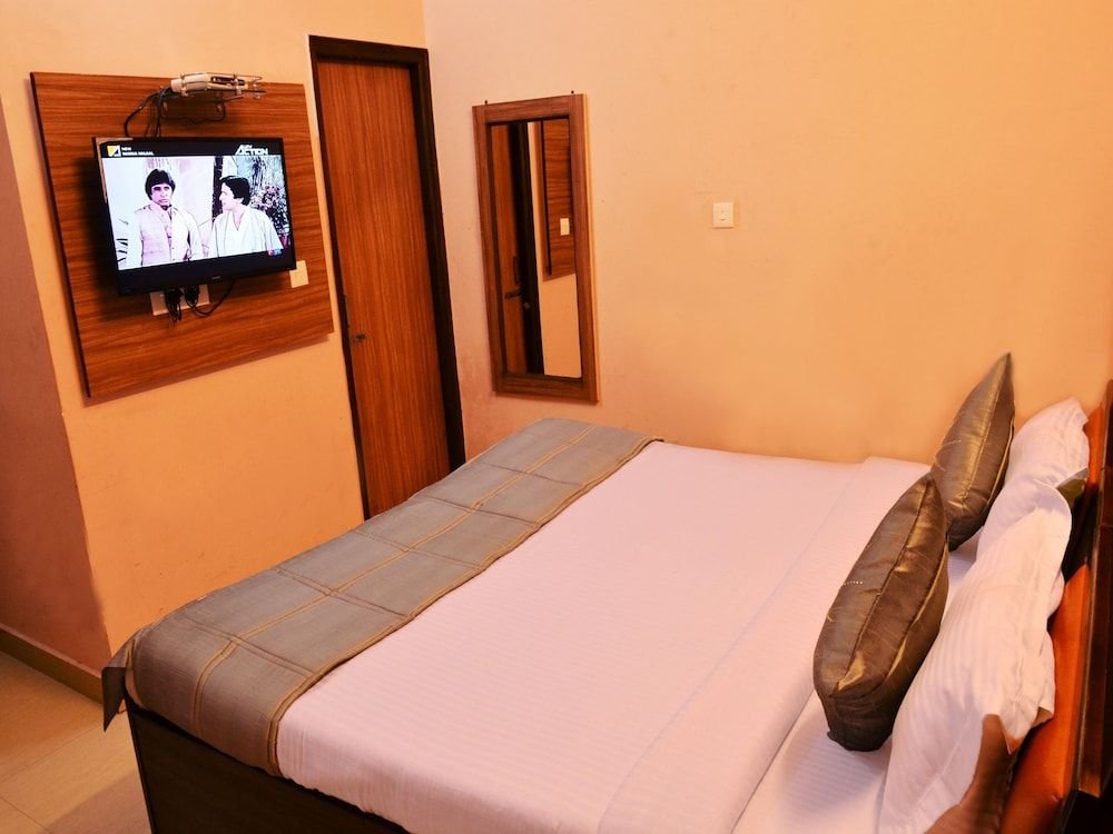 empire inn by oyo rooms