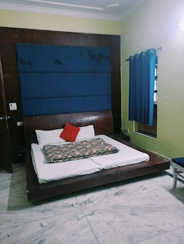 hotel queens pearl inn