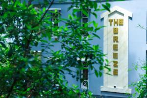 the breeze resort munnar