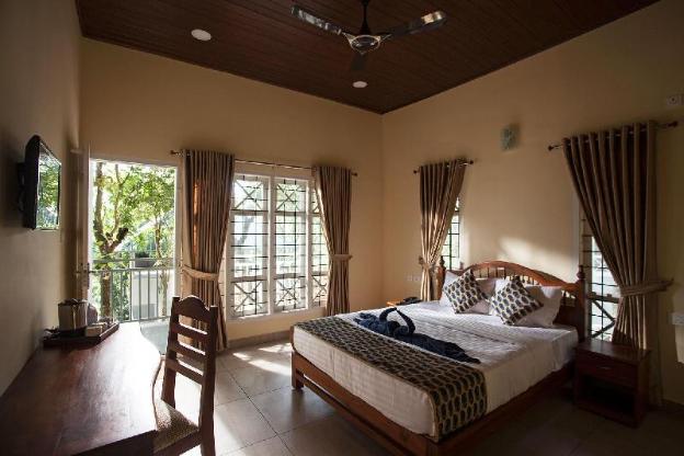 the breeze resort munnar