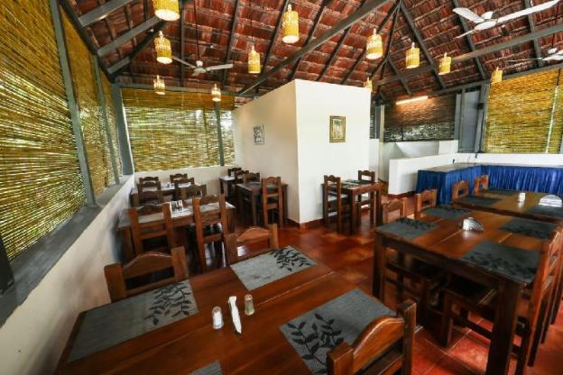 the breeze resort munnar