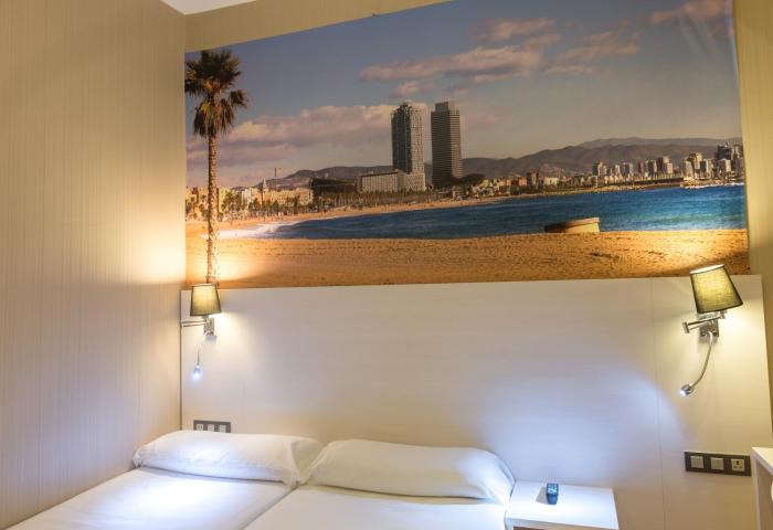 hostal bcn ramblas