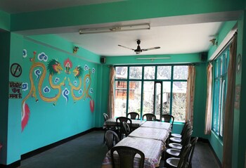 stayapart shruti guest house