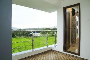 gb castle guesthouse yelagiri