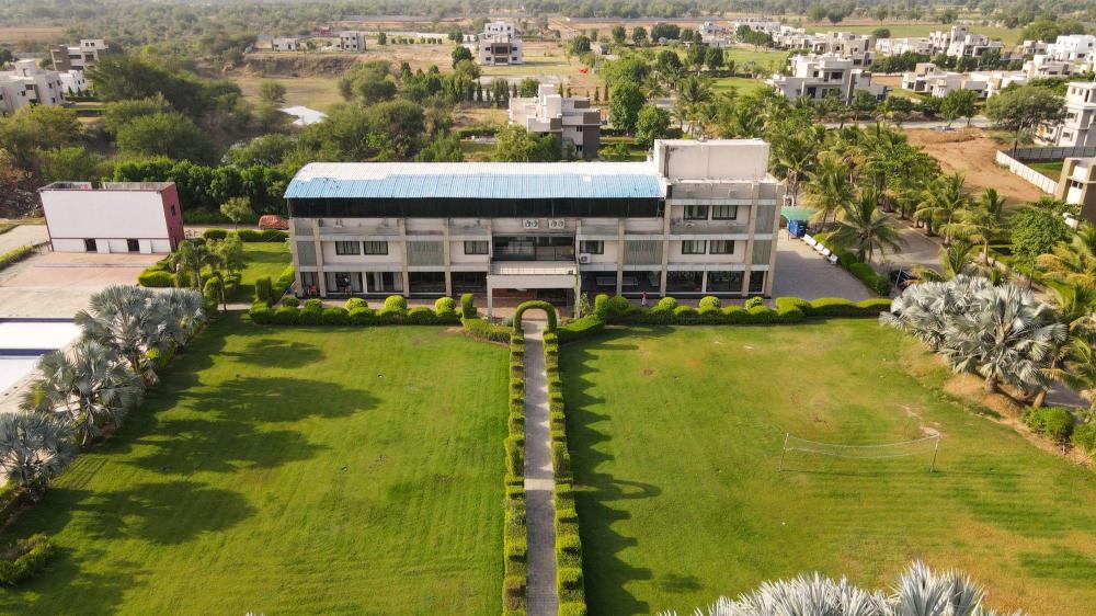 malhaar resort