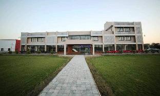 malhaar resort