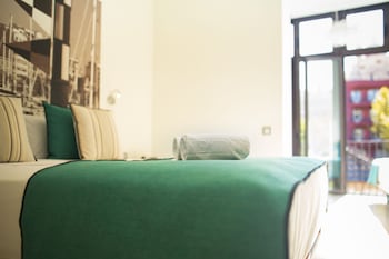 Hotel Limonaia,Near Casa Batllo,4 star
