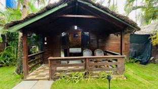 royal wood beach resort