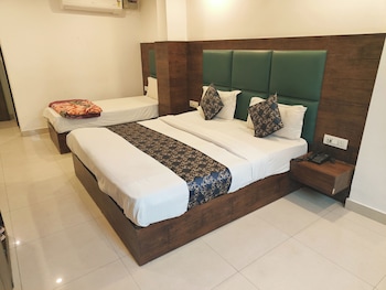 hotel krone delhi near igi airport by rmaap group