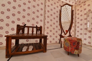 desert overnight camp and resort jaisalmer