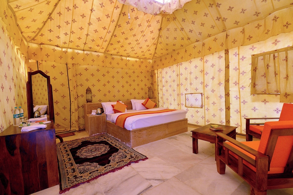desert overnight camp and resort jaisalmer