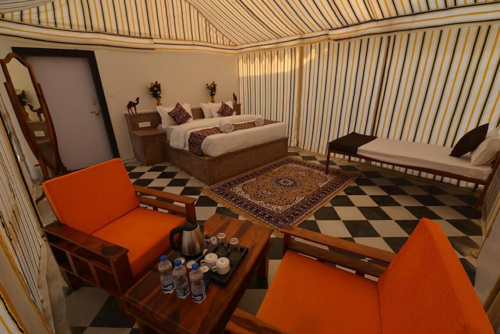 desert overnight camp and resort jaisalmer