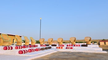 desert overnight camp and resort jaisalmer