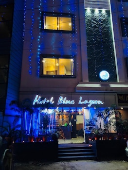 hotel blue lagoon