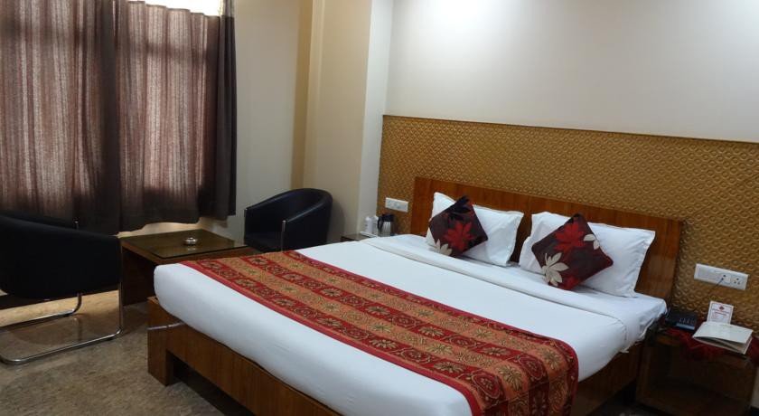 Hotel Simran Heritage,Jivan Vihar,2 star