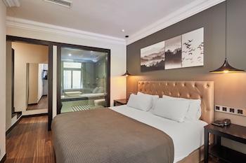 hotel cortes rambla