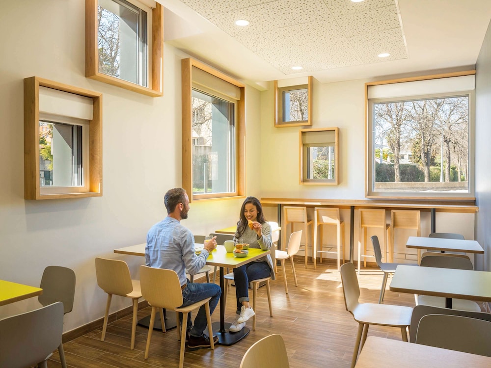 aparthotel adagio access montpellier centre