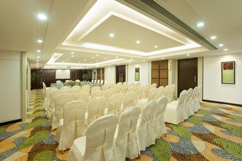 hotel emperor macau