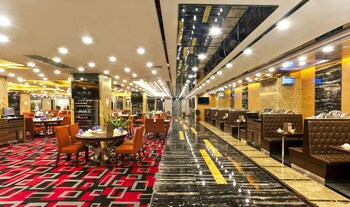 hotel emperor macau