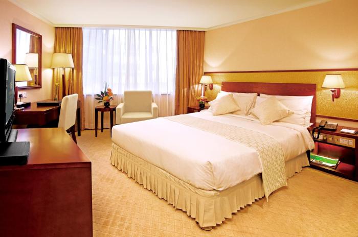 hotel emperor macau