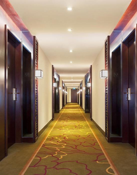 hotel emperor macau