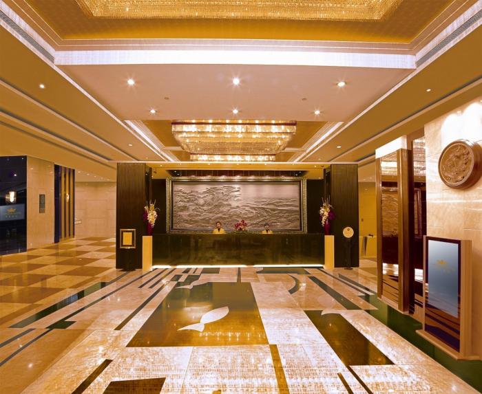 hotel emperor macau